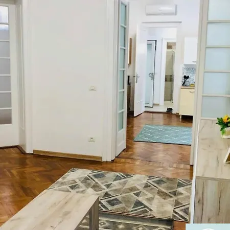 Joy City Paris 4 3 Apartment